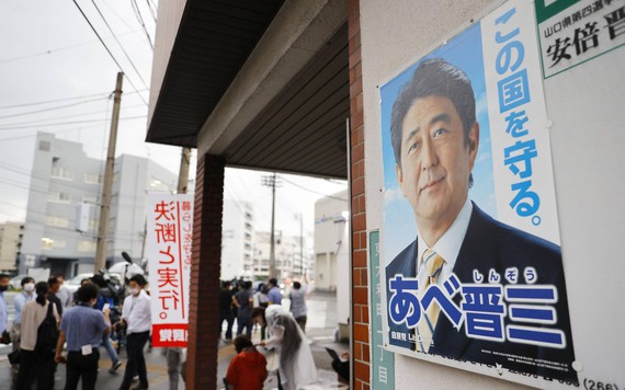 Xe tang đưa thi thể cựu Thủ tướng Abe về Tokyo