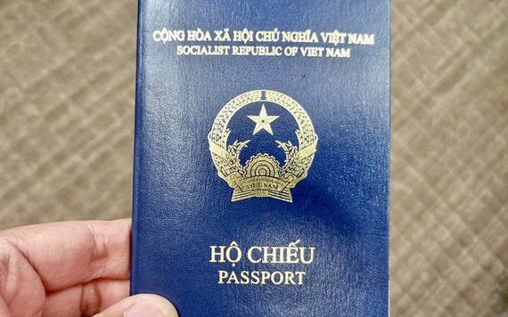 Bộ Ngoại giao Mỹ thông tin cách xử lý đối với hộ chiếu mới của Việt Nam