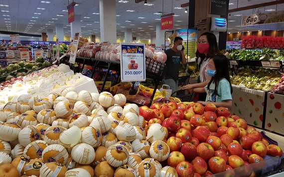 Trái cây Trung Quốc xuất hiện nhiều tại các chợ dân sinh