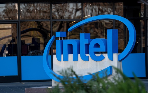 Cổ phiếu của nhà sản xuất máy tính Intel giảm mạnh


