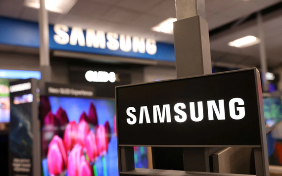 Lợi nhuận của Samsung sụt giảm trong lịch sử do giá chip giảm