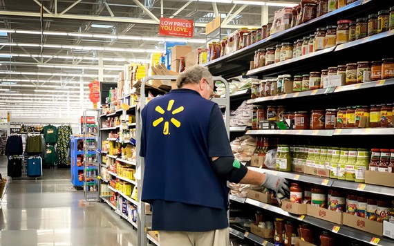Walmart thay đổi lương và chức danh cho nhân viên công ty
