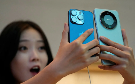 Điện thoại Huawei và iPhone 15 đã hồi sinh thị trường smartphones Trung Quốc