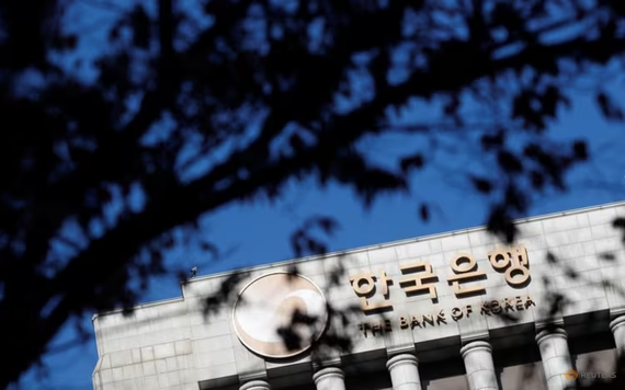 Hàn Quốc giữ lãi suất, nâng dự báo lạm phát