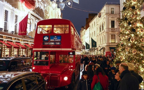 Sản phẩm mùa Giáng sinh đang đứng đầu danh sách mua sắm ở Anh và châu Âu