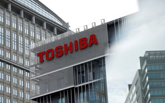 Toshiba hủy niêm yết cổ phiếu sau 74 năm