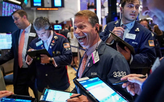 S&P 500 đứng trước cơ hội lập kỷ lục mới