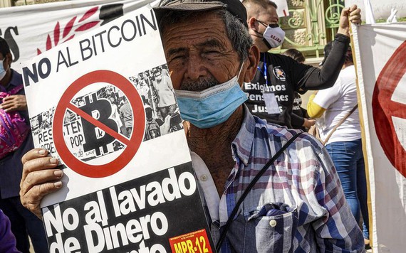 IMF cảnh báo El Salvador về những 'rủi ro' liên quan đến Bitcoin