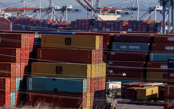 Ngành vận tải biển toàn cầu tìm cách tăng cường an toàn trong vận chuyển hàng hóa