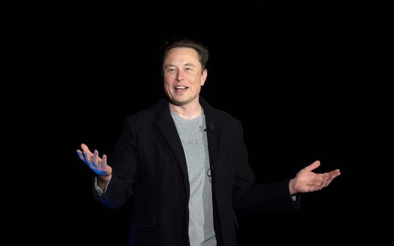 Elon Musk và giới chuyên gia kêu gọi tạm dừng phát triển công cụ AI tiên tiến