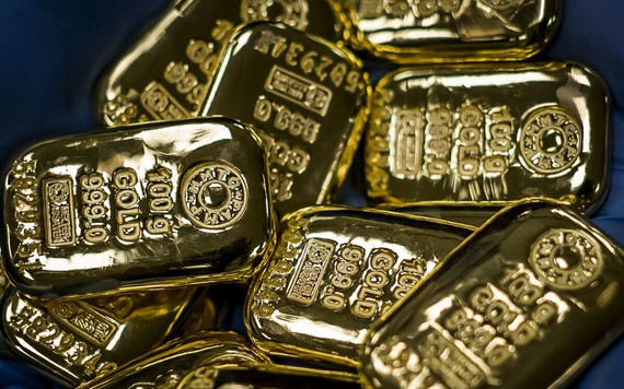 Giá vàng vượt ngưỡng 2.000 USD/ounce, cao nhất trong vòng 1 năm trở lại đây