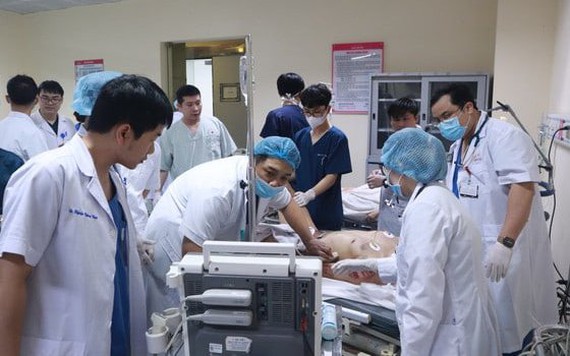 Huy động 50 nhân lực cấp cứu các nạn nhân vụ 'xe điên' tông liên hoàn ở Hà Nội