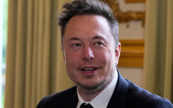 Tỷ phú Elon Musk lại là người giàu nhất thế giới