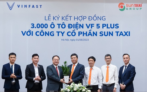 Sun Taxi mua 3.000 xe điện VinFast, tham gia thị trường taxi xanh cùng GSM
