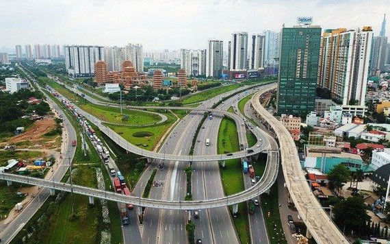 TP.HCM: Xa lộ Hà Nội đổi tên thành đường Võ Nguyên Giáp