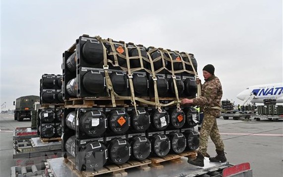 Mỹ chính thức công bố gói viện trợ quân sự khác cho Ukraina trị giá 400 triệu USD