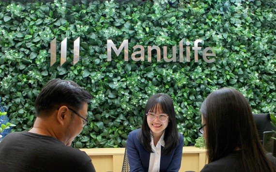 Doanh thu phí bảo hiểm nhân thọ mới của Manulife giảm 58%