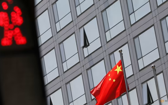 Trung Quốc phê duyệt 37 quỹ bán lẻ giúp vực dậy thị trường