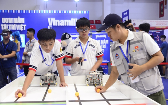 Vinamilk tiếp sức nhà vô địch nhí bứt phá tại Robotacon WRO 2023