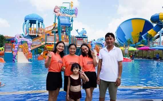 Tất tần tật những khoảnh khắc ấn tượng trong ngày đầu Wonderland Water Park mở cửa