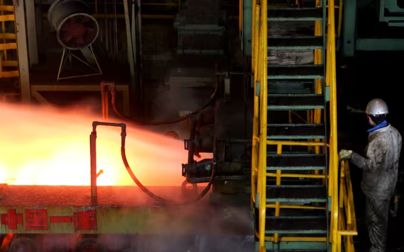 Khủng hoảng kinh tế của Trung Quốc khiến giá kim loại sản xuất thép lao dốc