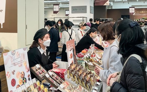 Nữ giới Nhật Bản tự tặng sôcôla cho mình dịp Valentine, nhiều gấp 3 lần mua cho bạn trai