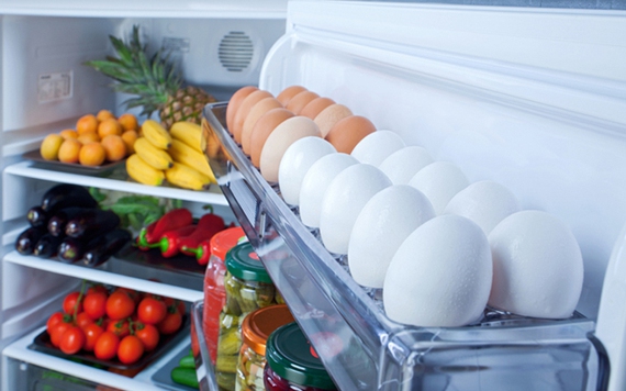 Vì sao không nên bảo quản trứng ở cửa tủ lạnh?