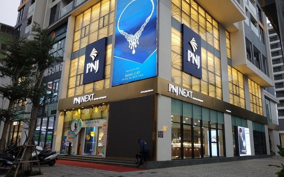 PNJ lập đỉnh doanh thu trong quý đầu năm