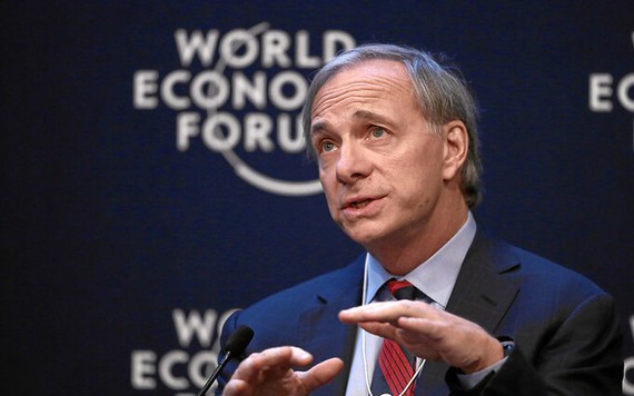 Tỷ phú Ray Dalio: 'Fed phải đối mặt với khó khăn khi 'khoản nợ khổng lồ' của Mỹ ngày càng phình to