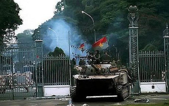 Chiến thắng 30/4/1975: Thắng lợi của dân tộc anh hùng