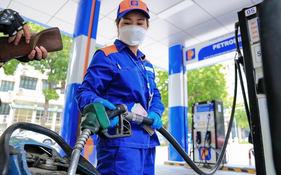 VPI dự báo giá xăng dầu giảm trong kỳ điều hành ngày mai 14/8