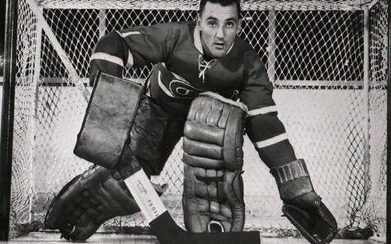 Jacques Plante là thủ môn xuất sắc nhất của môn Khúc côn cầu trên băng