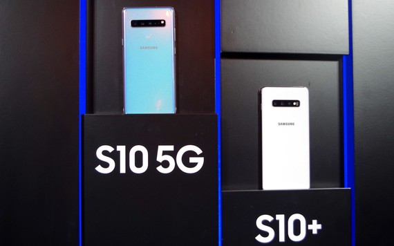 Samsung chính thức bán Galaxy S10 5G đầu tiên trên thế giới