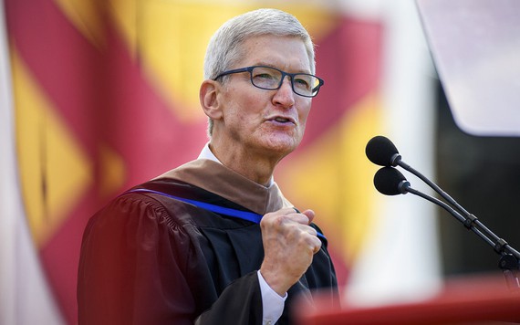 CEO Apple Tim Cook gửi những lời khuyên đắt giá cho sinh viên