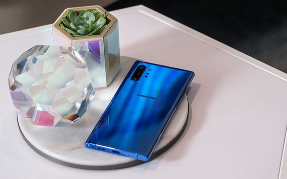 Galaxy Note 10+ trong thực tế sạc nhanh đến cỡ nào?