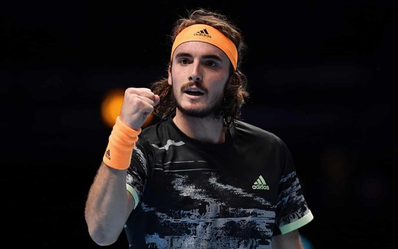 Highlight bán kết ATP Finals: Stefanos Tsitsipas đánh bại Roger Federer