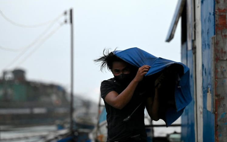 Siêu bão Noru đổ bộ vào Philippines